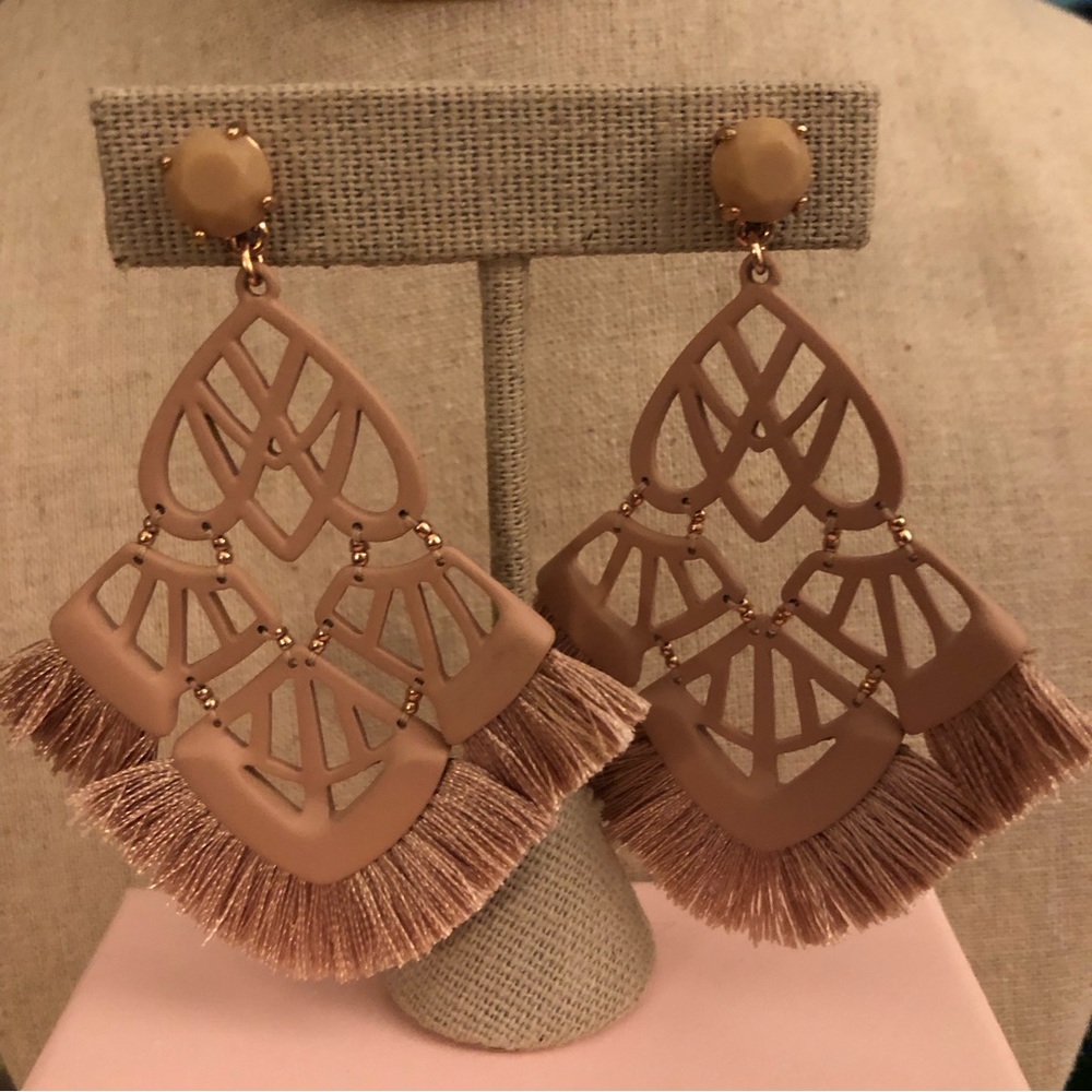 Stella & Dot Alexandria chandelier earrings mauve rose gold